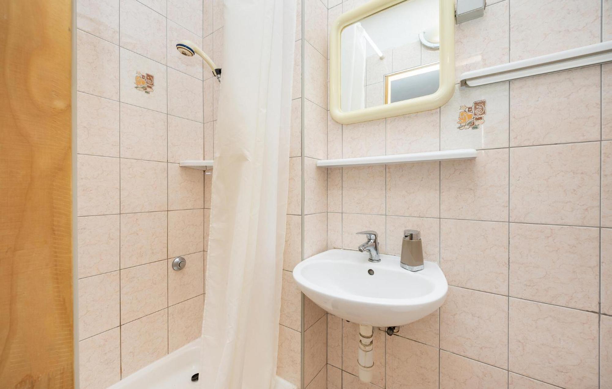 3 Bedroom Gorgeous Apartment In טרוגיר מראה חיצוני תמונה