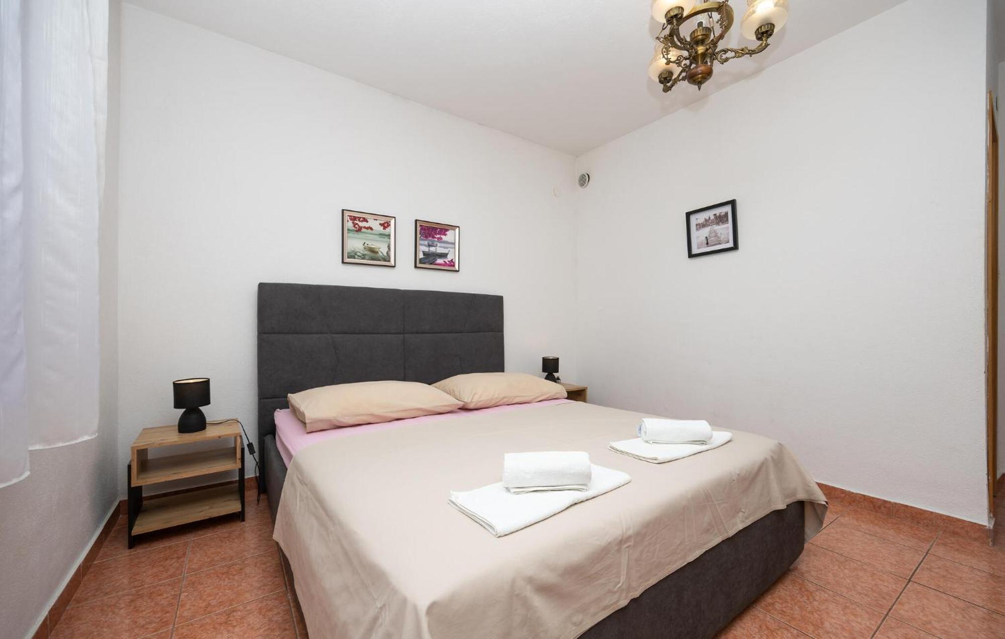 3 Bedroom Gorgeous Apartment In טרוגיר מראה חיצוני תמונה