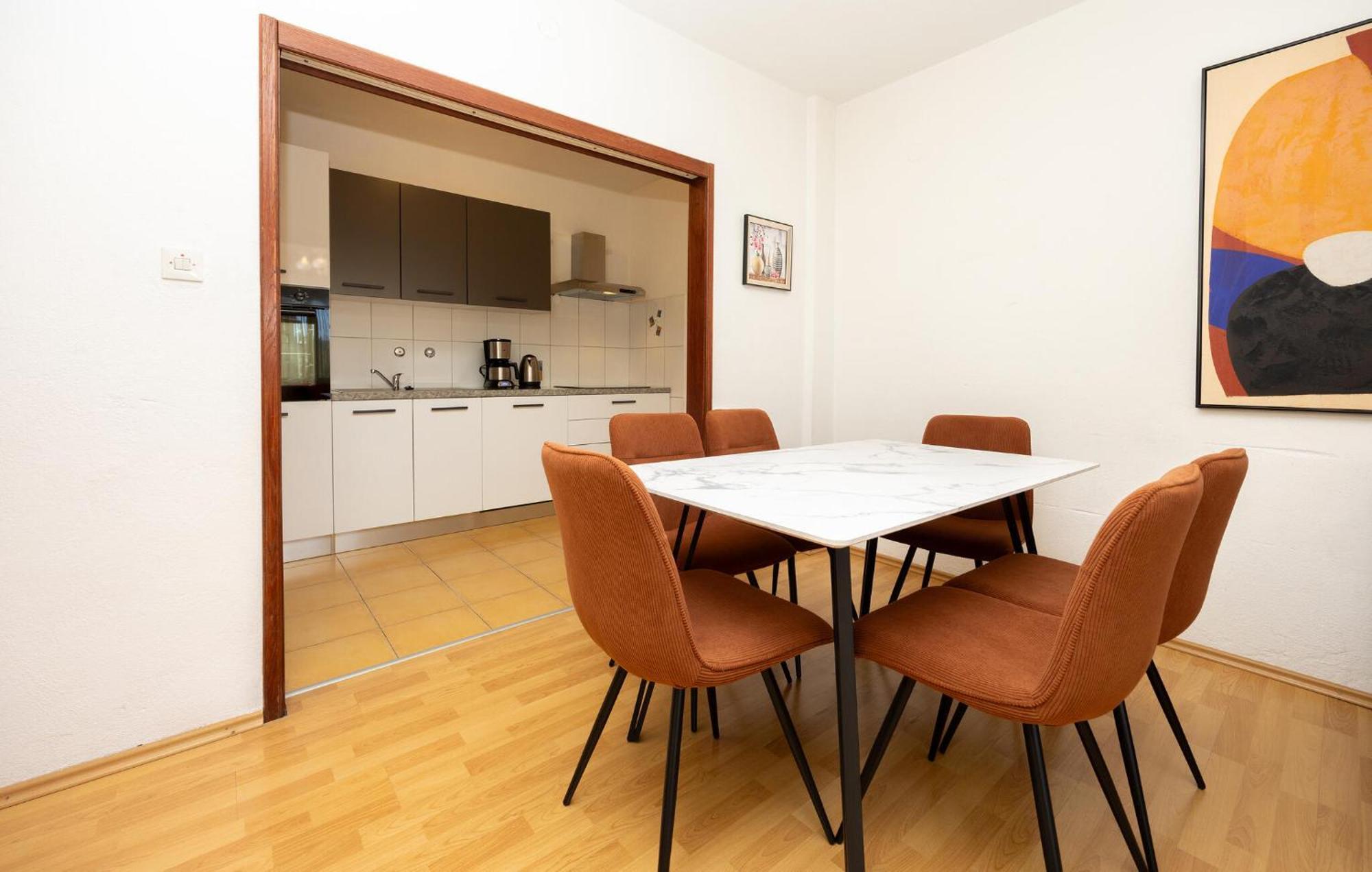 3 Bedroom Gorgeous Apartment In טרוגיר מראה חיצוני תמונה